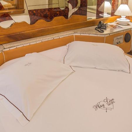 Motel Play Love Петрополис Экстерьер фото
