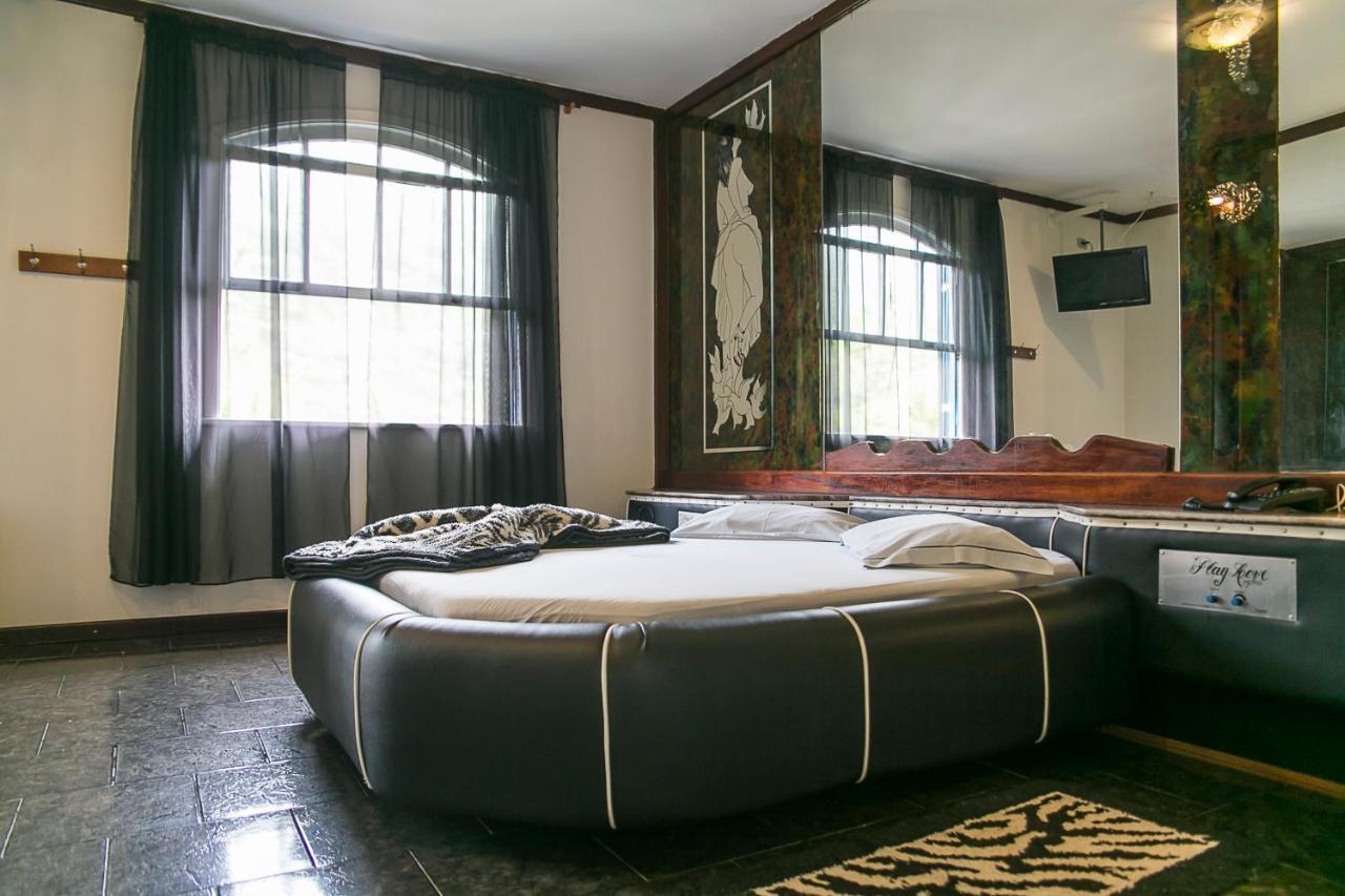 Motel Play Love Петрополис Экстерьер фото